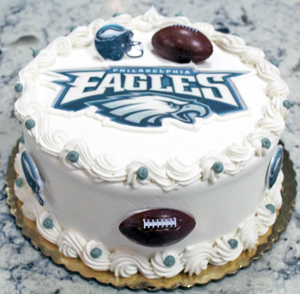 Eagles Cupcakes  Superbowl desserts, Sport cakes, Desserts